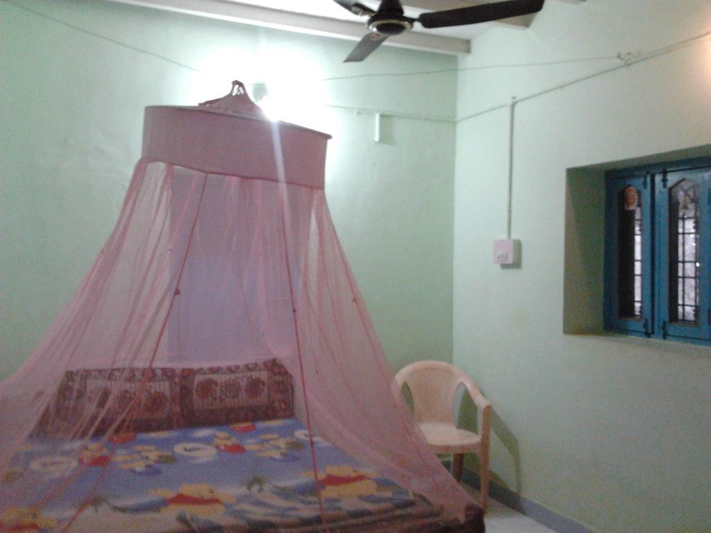Om Shiva Guest House Hampi Exterior photo
